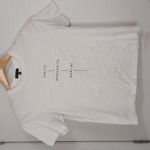 DYNAMITE WHITE T SHIRT SIZE SMALL